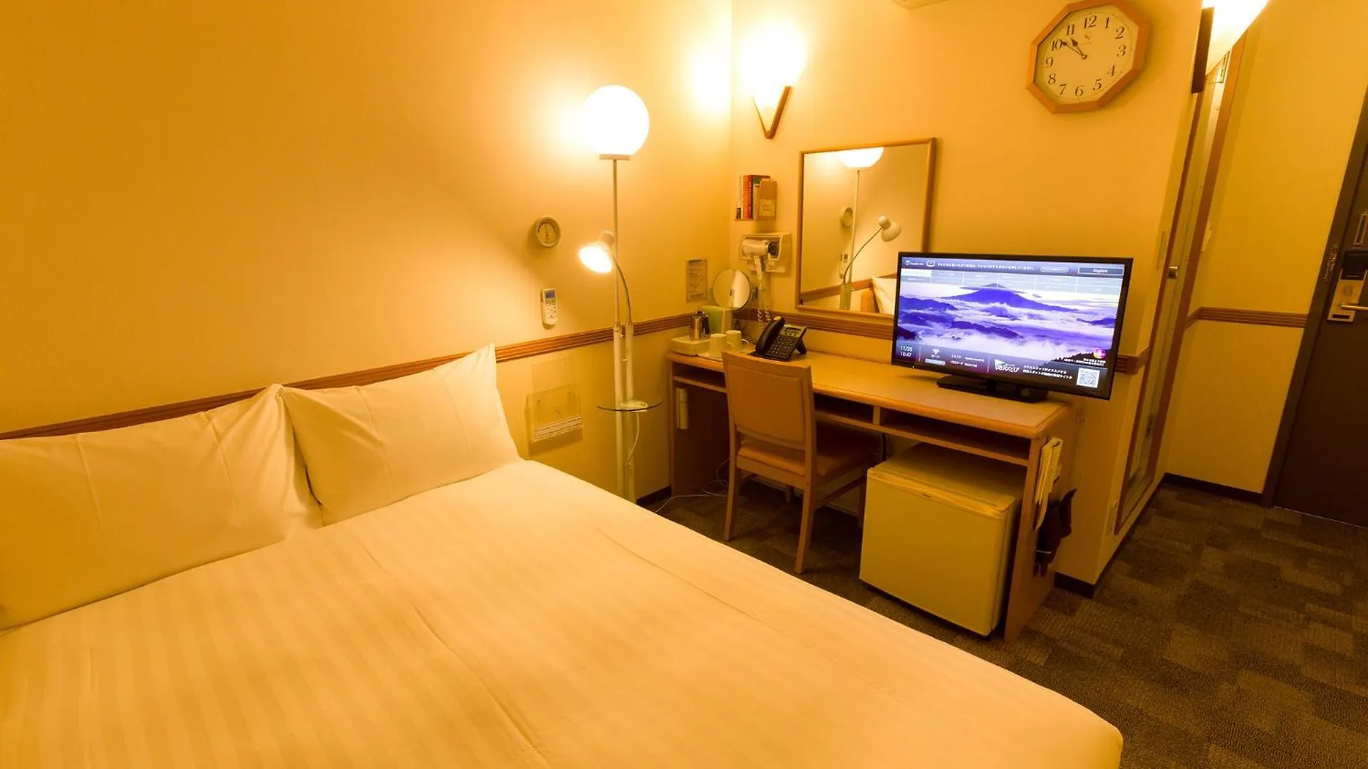Toyoko Inn Hakata Nishi-Nakasu Fukuoka  Hotel
